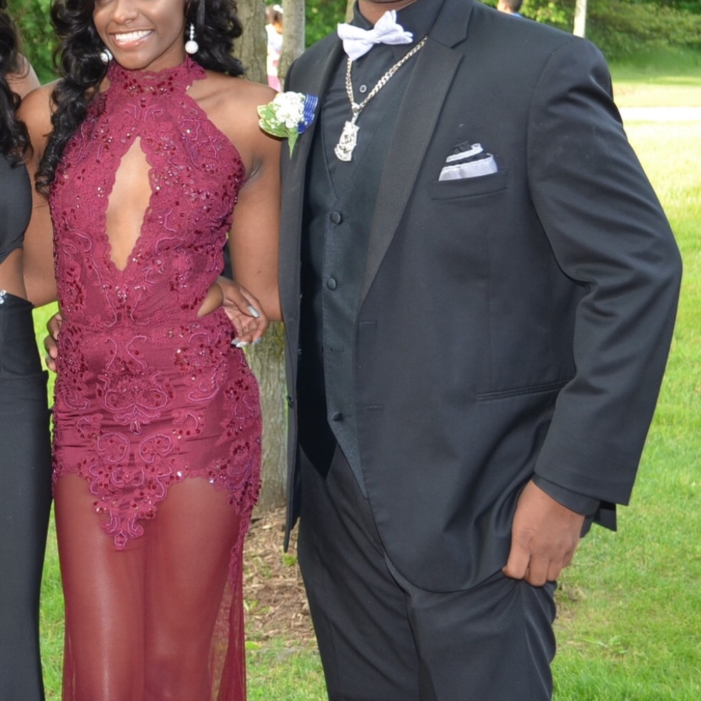 PROM DRESS